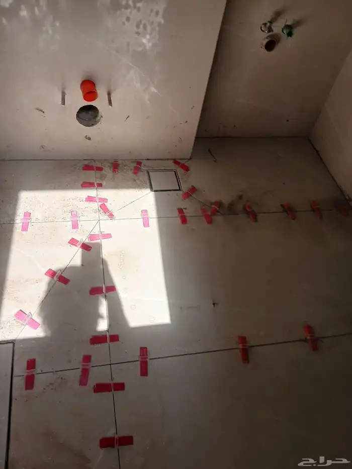 مبلط معلم بلاط الجمع انواع سلاميك حمامات مطبخ ارضيه سطامطبخ 7