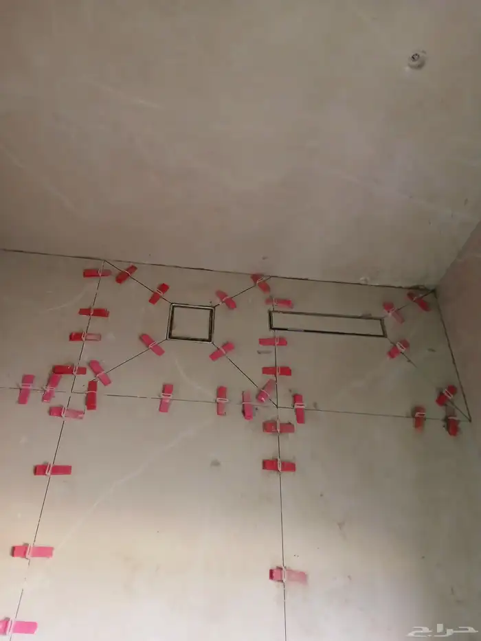 مبلط معلم بلاط الجمع انواع سلاميك حمامات مطبخ ارضيه سطامطبخ 2