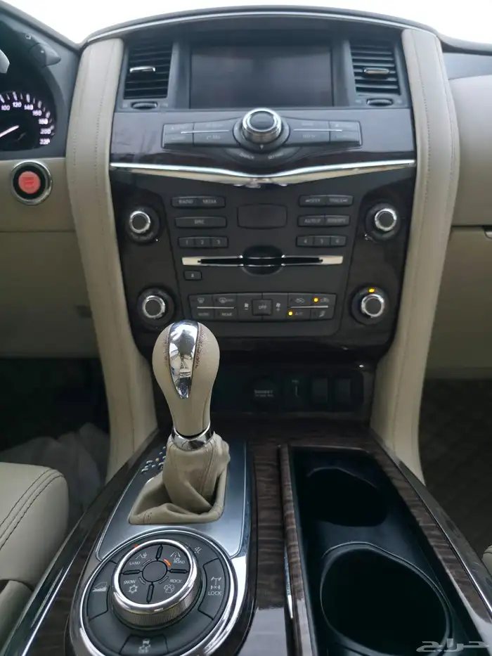 نيسان باترول 2019 قمة النظافة 17