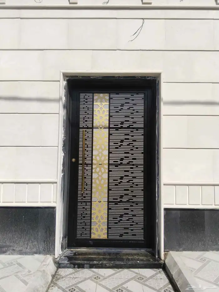 ورشة كيان الخليج للحداده المنيوم معلم محمد اجمل 6