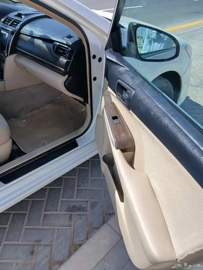 تايوتا كامري فل كامل 2015 سعودي 16