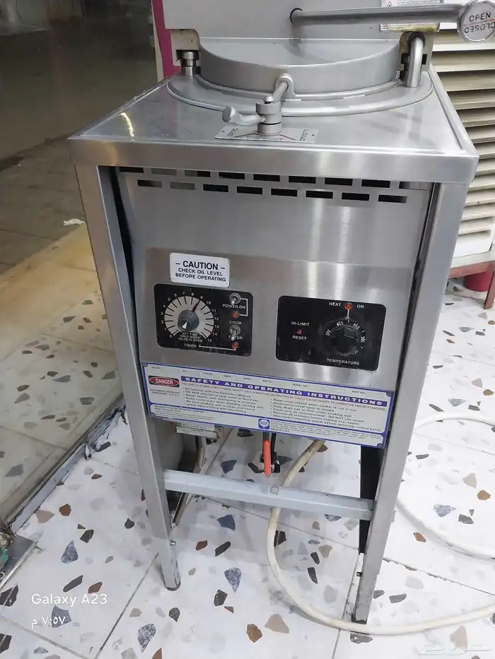 ماكينه بروست أمريكي حاله ممتازه 8500 1