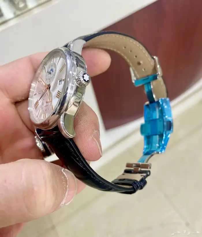 ساعة مونت بلانك 1