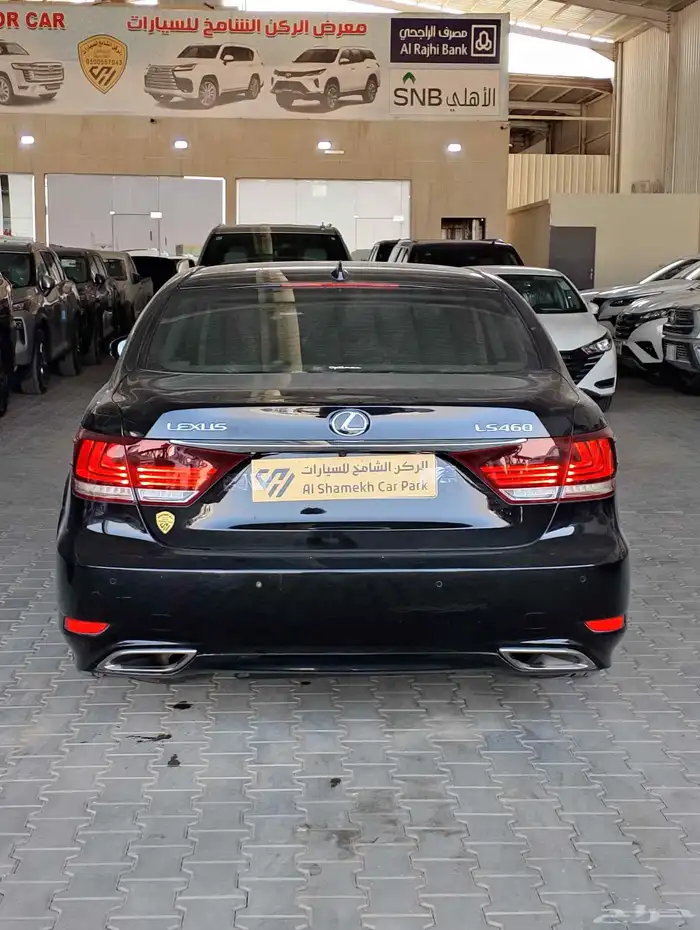 للبيع لكزس LS460 موديل 2016 قصير 5