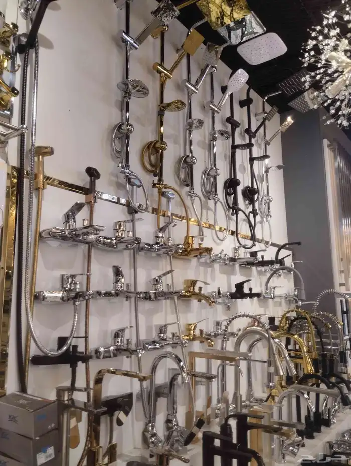 عمال كهربائي وسباكه 1