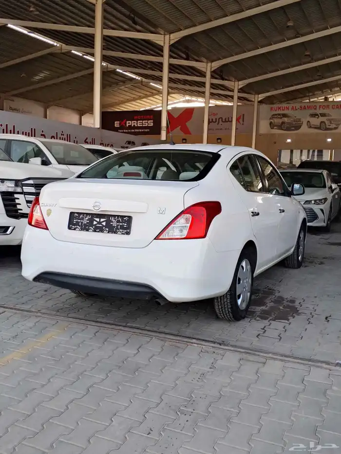 للبيع نيسان صني 2022 بطاقه جمركية 4