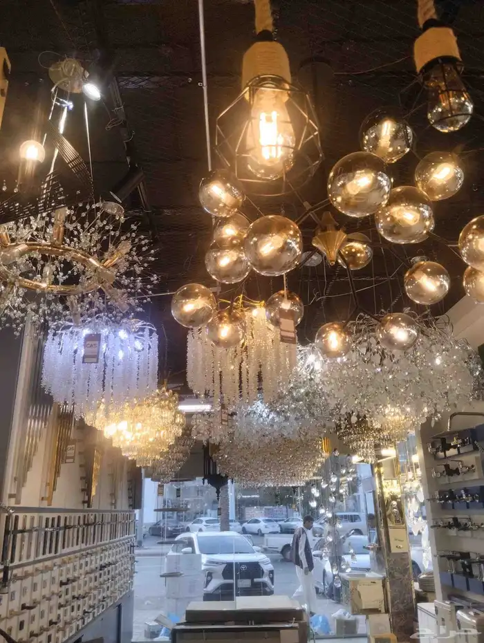 عمال كهربائي وسباكه 0