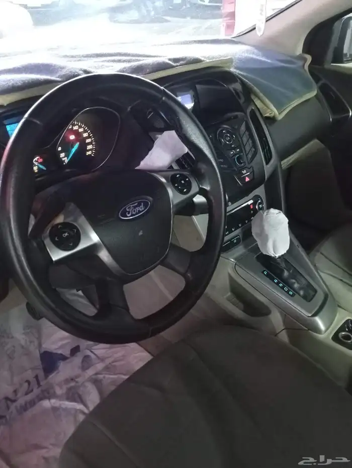 سياره فورت فوكس 2012 للبيع ماكينه وقير وشاص وكاله بودي بلد 0