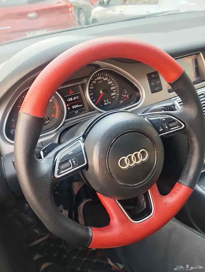 تغيير الداخلية لسيارة أودي سقف شموا أسود مع خياط طارة لونين 19