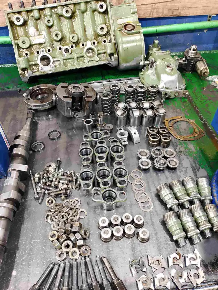 أصلاح جميع انواع الطرمبات والبخاخات الديزل عادي الكهربا 9