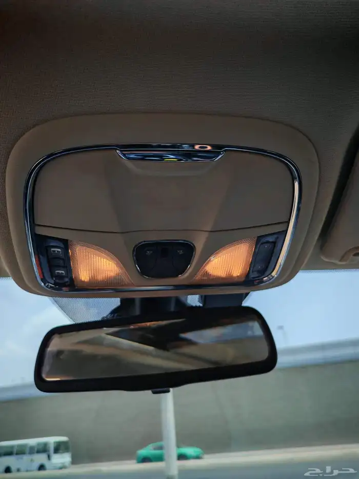 جيب شروكي فل كامل 2015 23