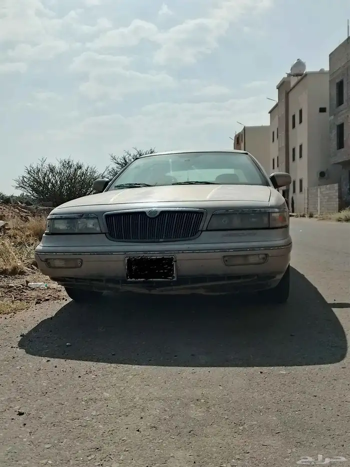 فورد ماركيز 8