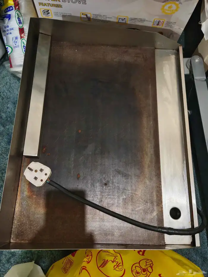 فرصة أغراض مطعم شبه جديدة 7