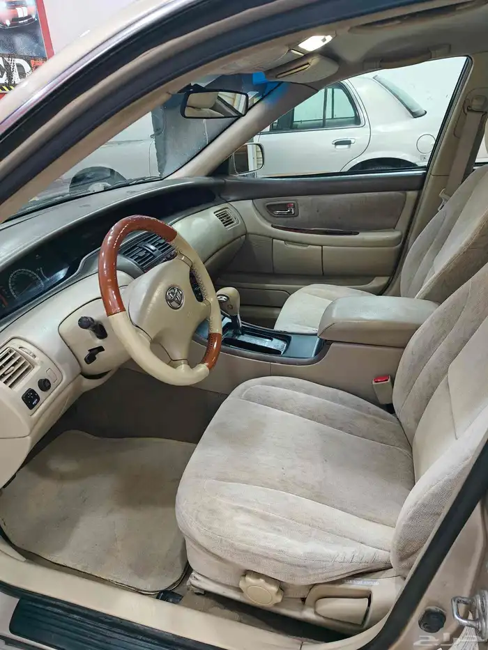 للبيع أفالون موديل 2002 نظيف جدا مجدد بالكامل 10