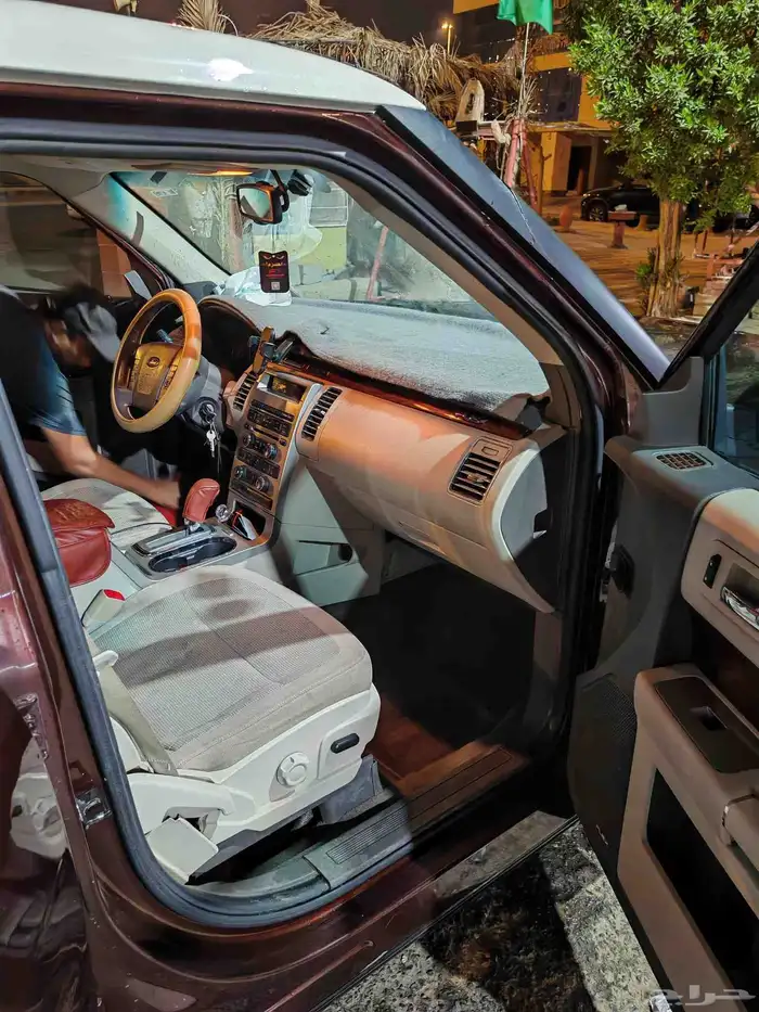 فورد فليكس 10