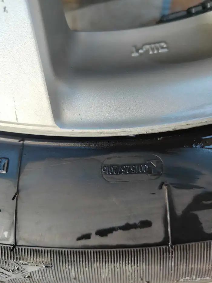 كفرات مع جنوط لاندكروزر صالون 7