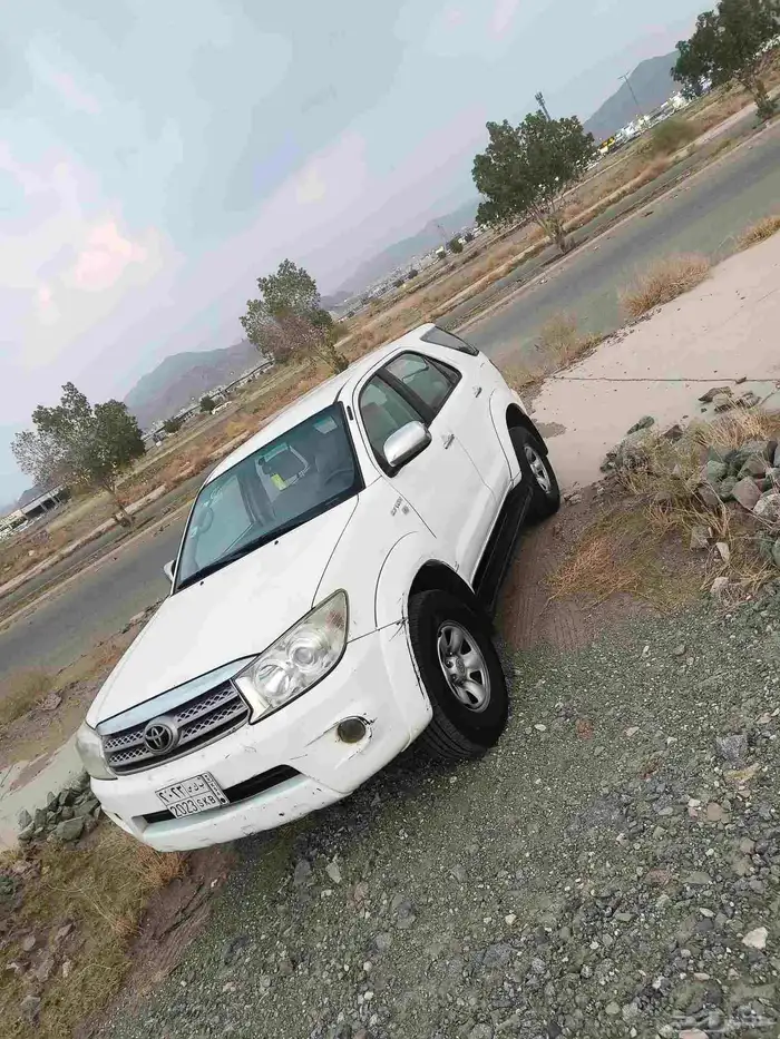 فورشنر فورتشنر جيب دبل تايوتامع لوحه شبه مميز معارض مكه 2