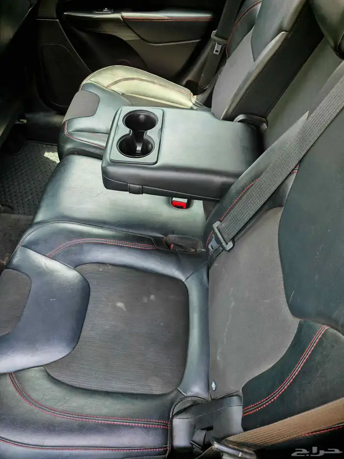 جيب شروكي فل كامل 2015 16