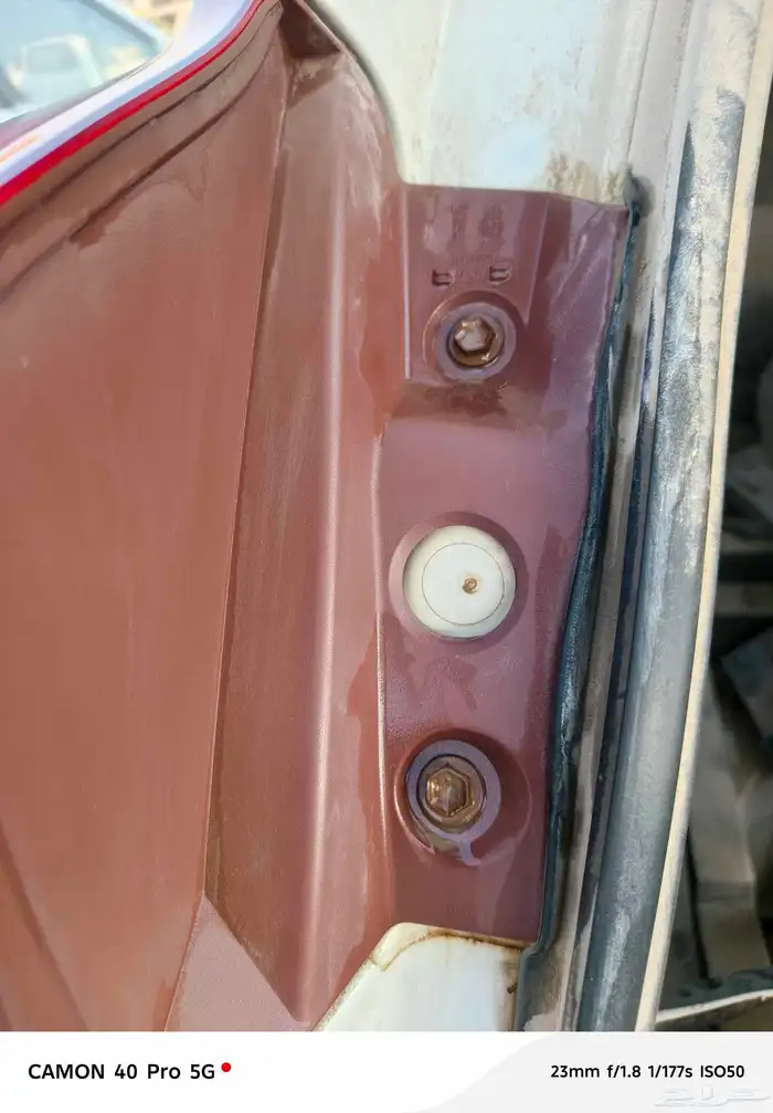 اصطب خلفي يسار رافور 2015 أصلي وكاله على الشرط والضمان 4