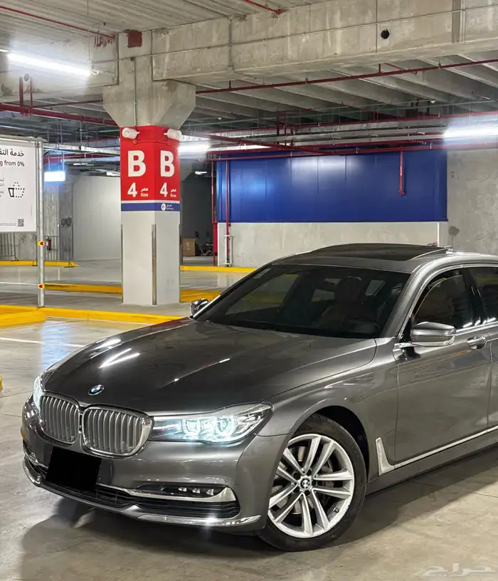 بي ام 740 2019 3