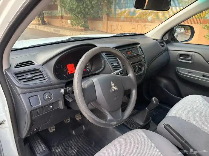 مستوبيشي L200 2020 15