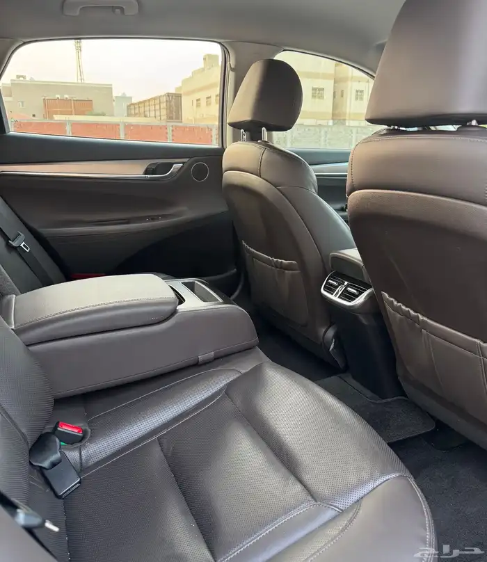 ازيرا 2020 للبيع قمة النظافة 8