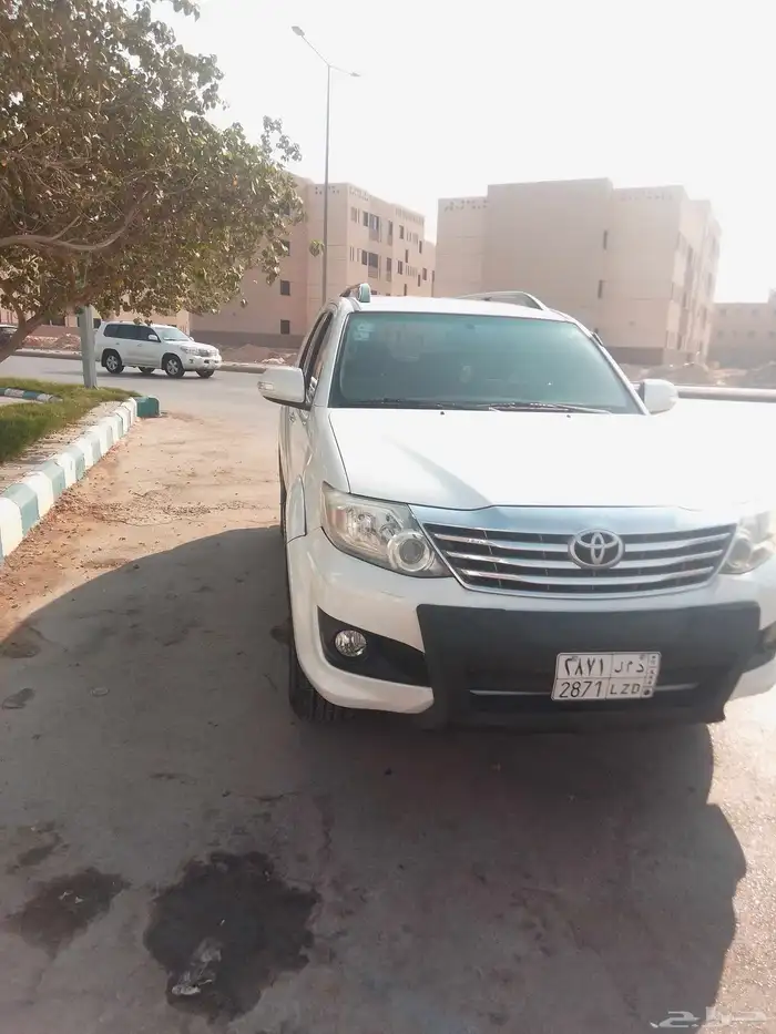 فورتشنر 2012 فل كامل 8