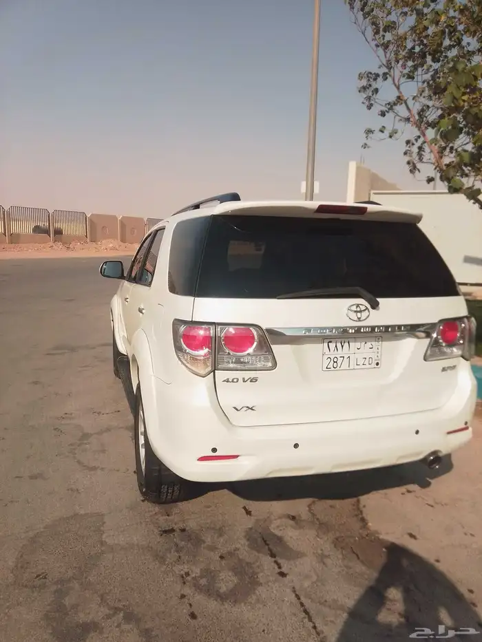 فورتشنر 2012 فل كامل 6