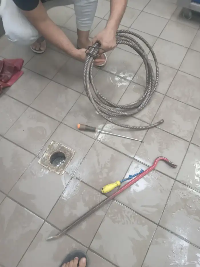 سباك وفك سدد بلاعات والفتاشات وصفاية المطبخ والحمام 2