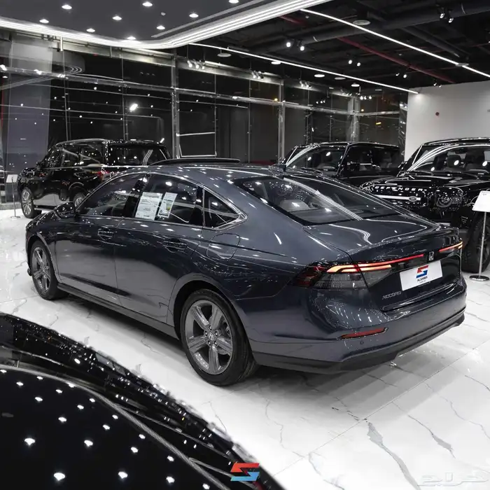 هوندا اكورد 2025 3