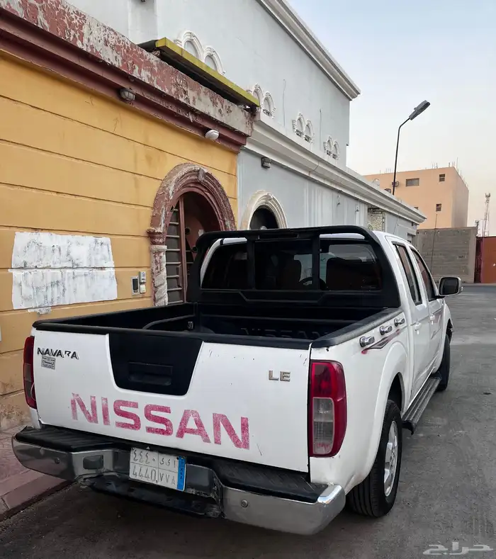 للبيع نيسان نفارا LE 1