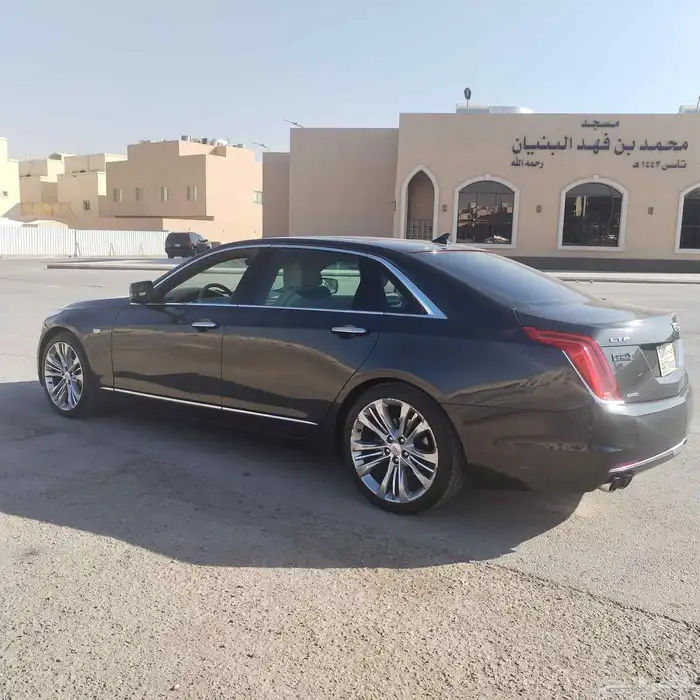 كاديلاك ct6 7