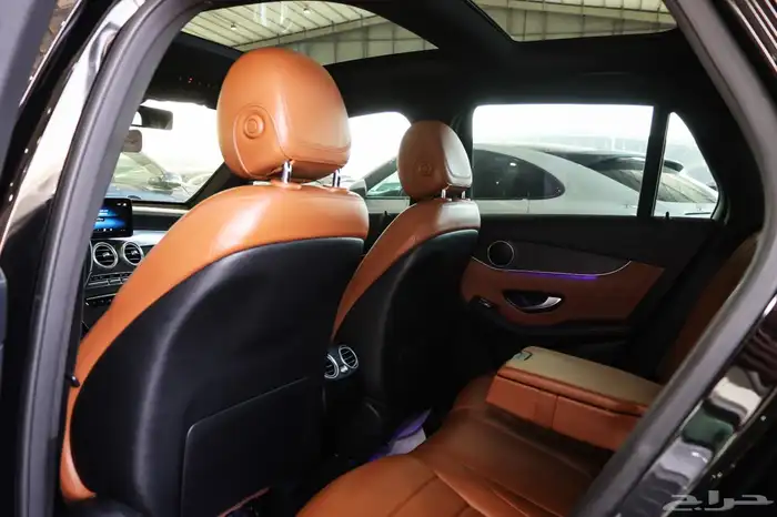 مرسيدس GLC300 موديل 2021 عداد 91 الف كم 8