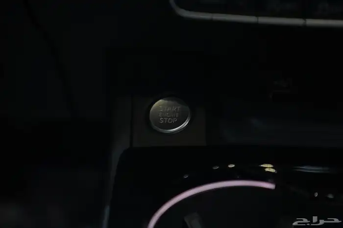 اودي A4. موديل 2025 Sline 15