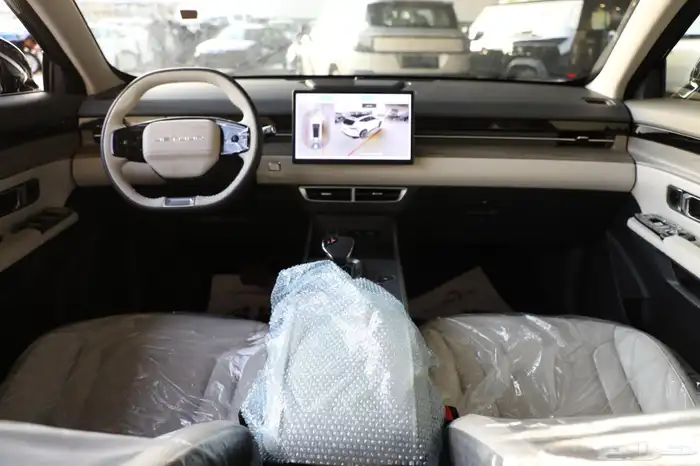 جيتور داشينج ميد 2025 كل الالوان وبسعر مميز جدا 9