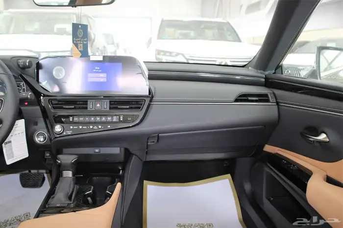 لكزس - ES350 CA - خليجي - 2025 23