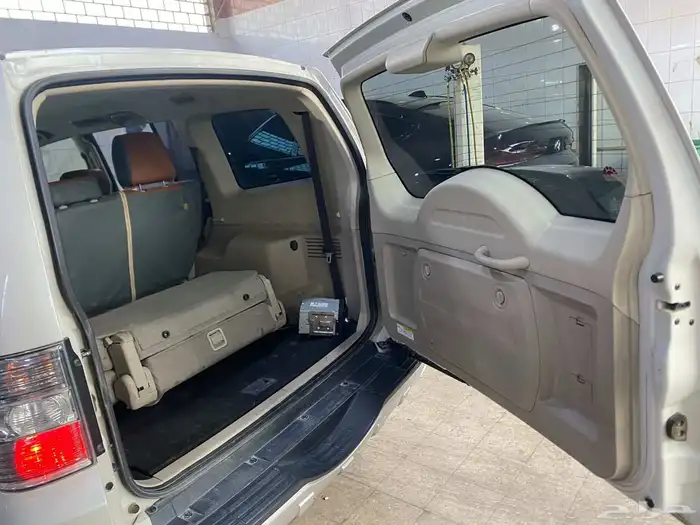 مستبيشي باجيرو 2017 قير اوتماتيك بنزين الممشى 237 الف كيلو 6