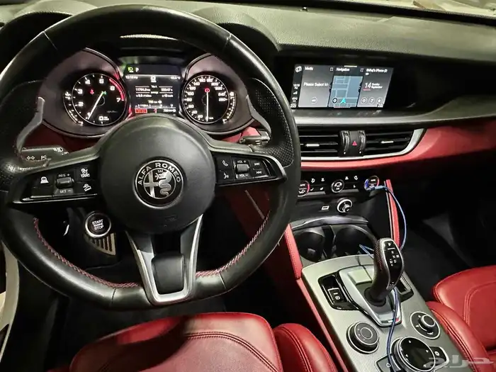 الفا روميو ستلفيو   35000km 7