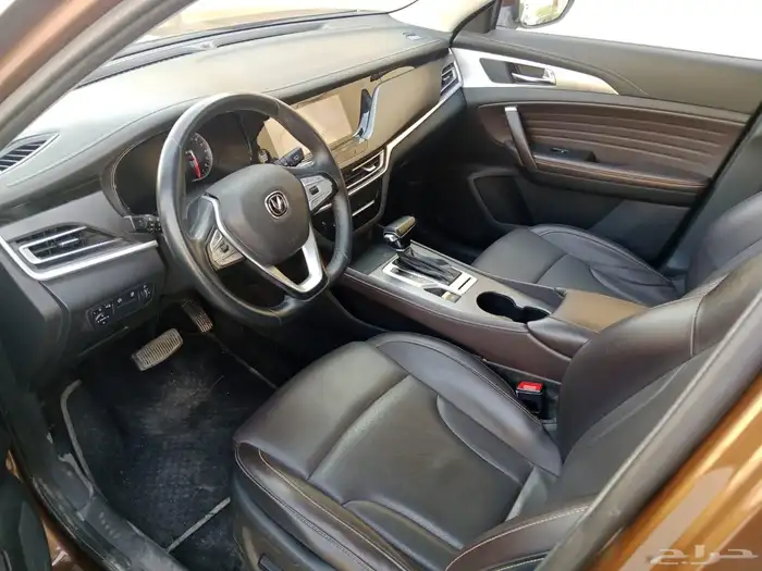 للبيع سياره شانجان CS35 7