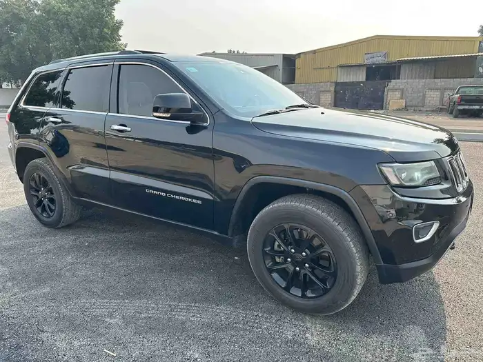 جراند شروكي 8 سلندر ليمتد 2015 6