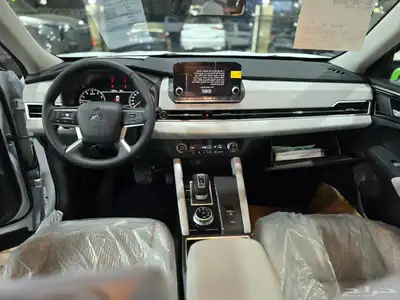 ميتسوبيشي اوتلاندر 2025 5 راكب بااقل الأسعار( كاش - تقسيط ) index