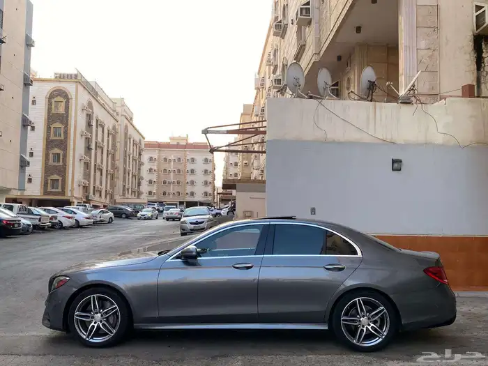 مرسيدس E300 موديل 2017 6