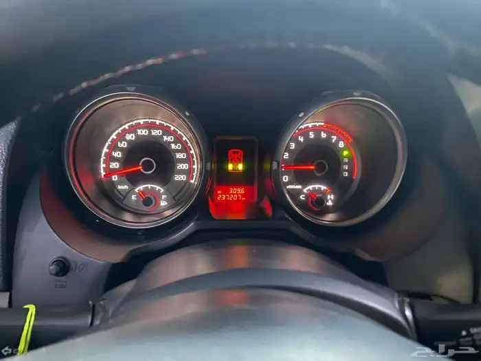 مستبيشي باجيرو 2017 قير اوتماتيك بنزين الممشى 237 الف كيلو 4