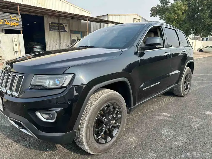 جراند شروكي 8 سلندر ليمتد 2015 7