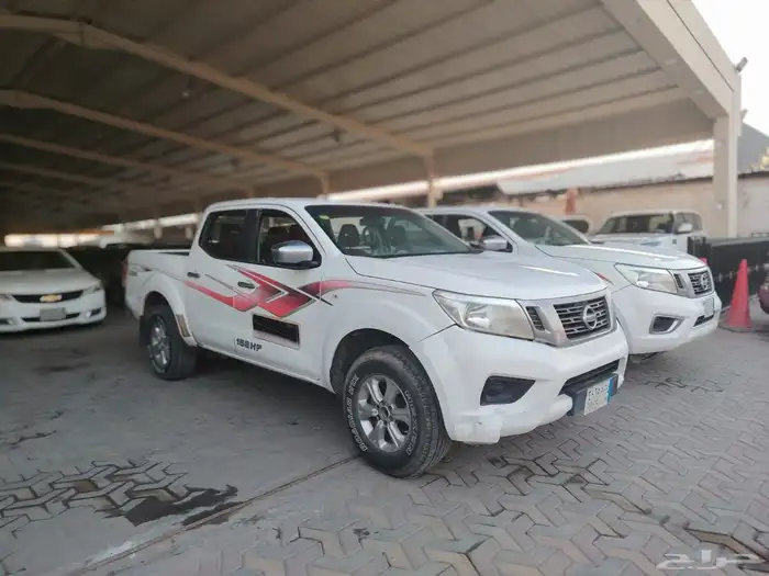 نيسان نافارا 2017 0