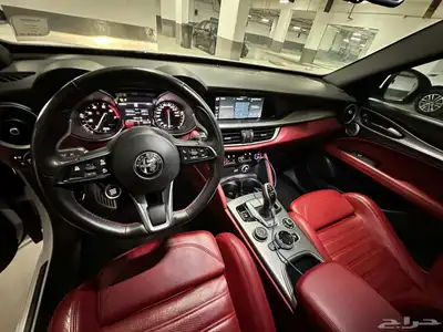 الفا روميو ستلفيو   35000km index