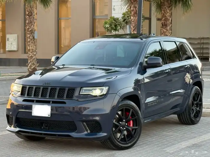 جيب شيروكي تراك هوك 2018 على الضمان 18