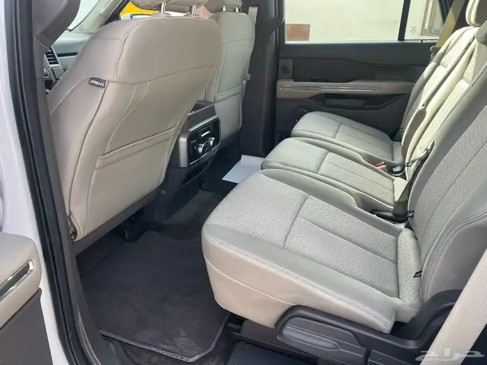 فورد اكسبيدشن 2018 سعودي XLT دبل نظيف قصير 6