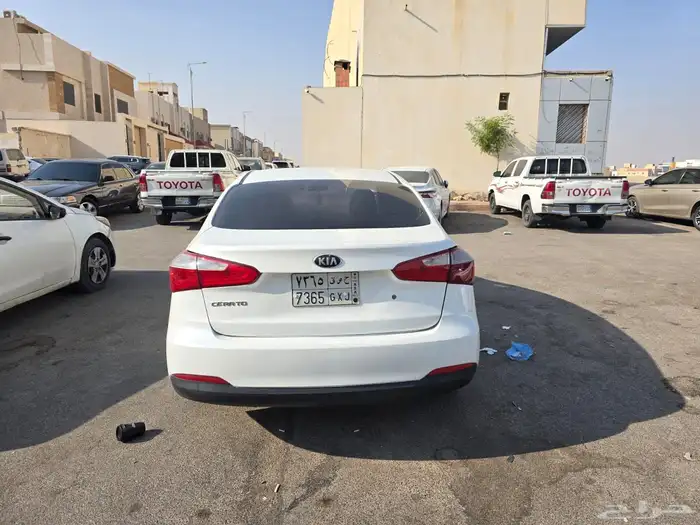 كيا سيراتو 4