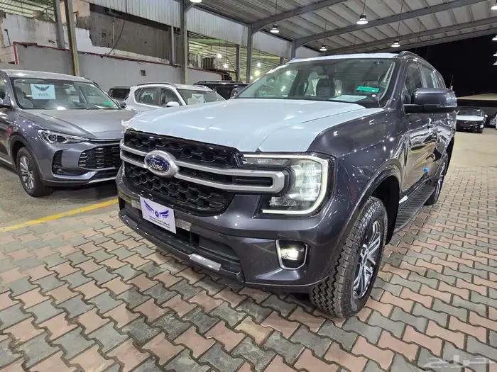 فورد ايفرست 2025 XLS دبل جديد 1